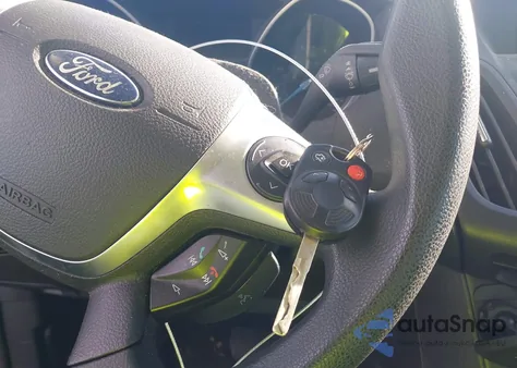 2013 Ford Focus S z USA, uszkodzony, nr VIN 1FADP3E23DL294688